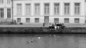 Lire la suite à propos de l’article Baignade au canal Saint-Martin : la zone des Récollets, horaires et accès
